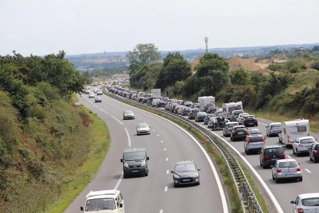 Circulation en Bretagne : statistiques des routes les plus embouteillées (RN12, N165)